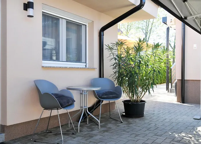 Silver アパート シオーフォク